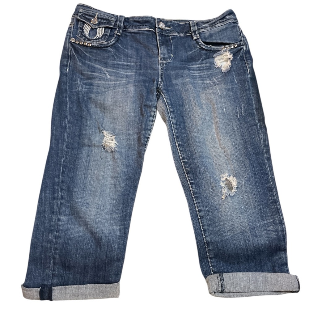 LAI Idol Women's Blue Distressed Jean Capris